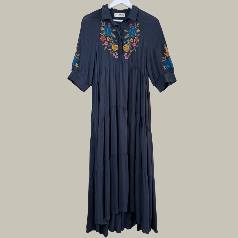 Natural Life Women Grey Boho Floral Embroidered Tiered Maxi Prairie Dress Size S - Picture 3 of 11